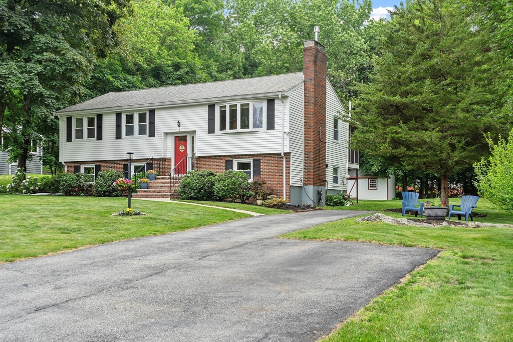 3 Englewood Drive