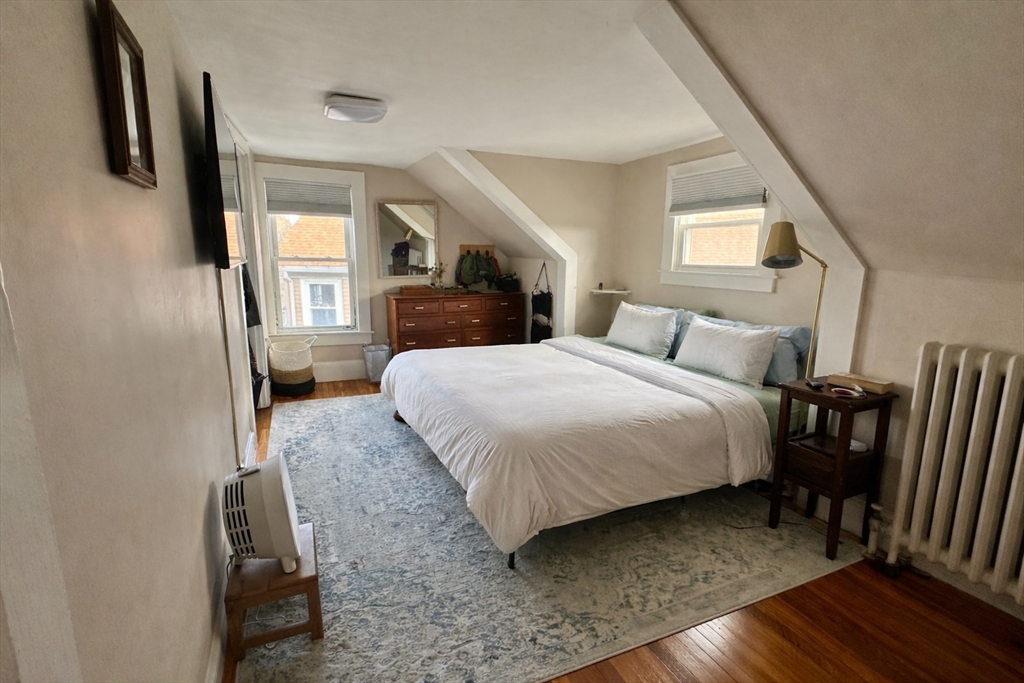 56-58 Lexington St 56