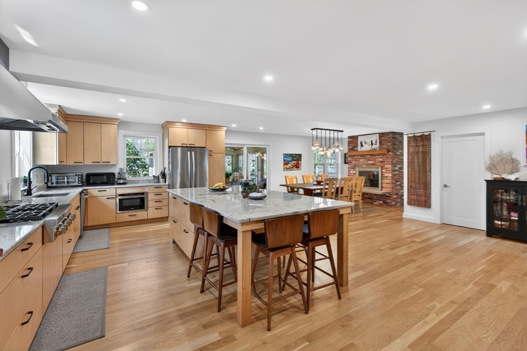 334 Farm Rd