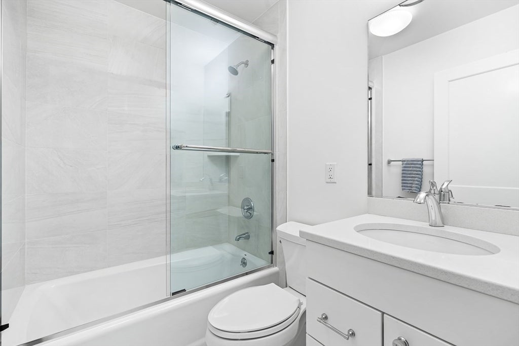 40 Battery St #309, Boston, MA, 40 Battery St #309, Boston, MA Photo #26