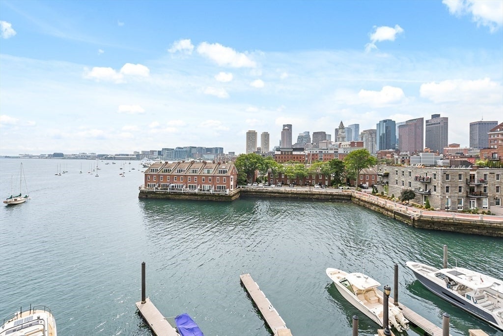 40 Battery St 309