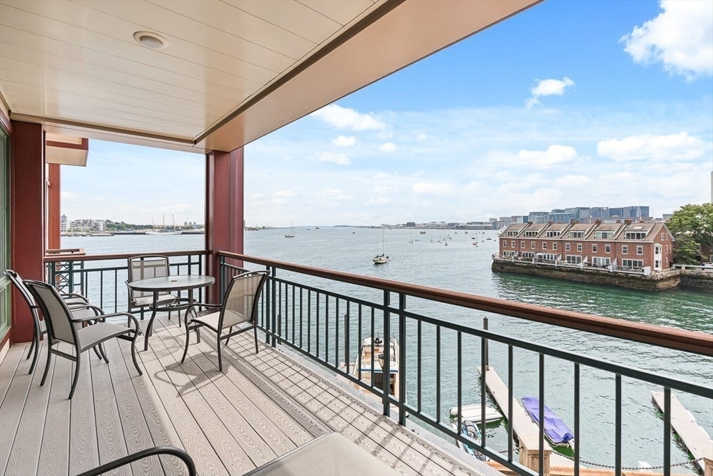 40 Battery St 309