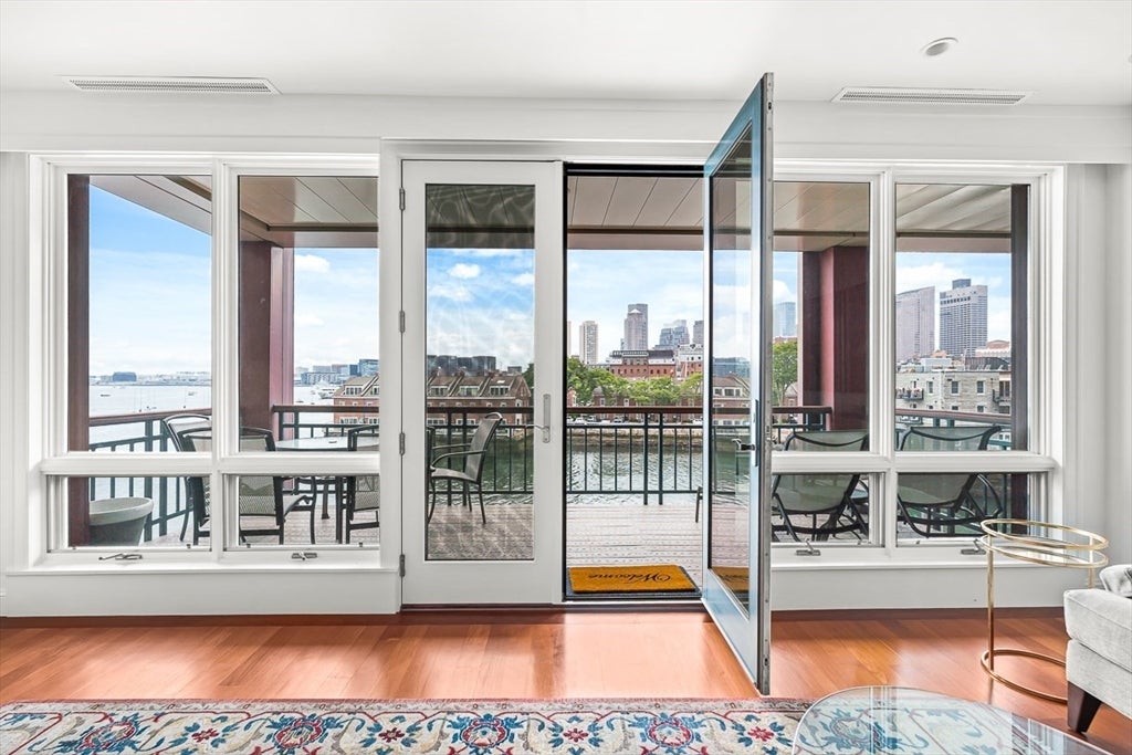 Photo of 40 Battery St, Boston, MA