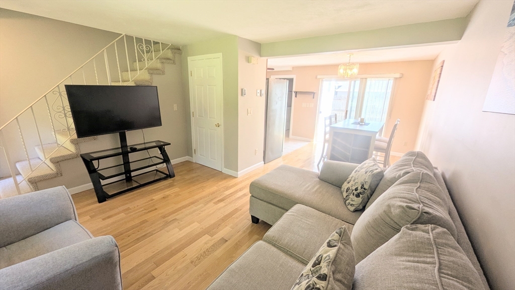 43 Bulfinch St 3