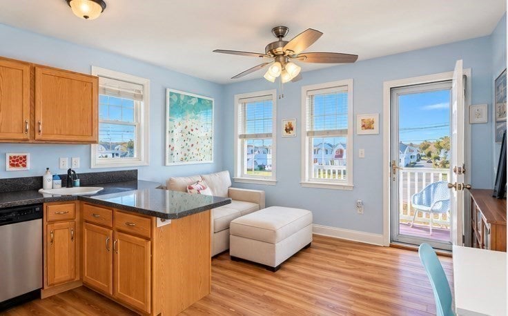 10 Malta St #4, Hull, MA, 10 Malta St #4, Hull, MA Photo #5