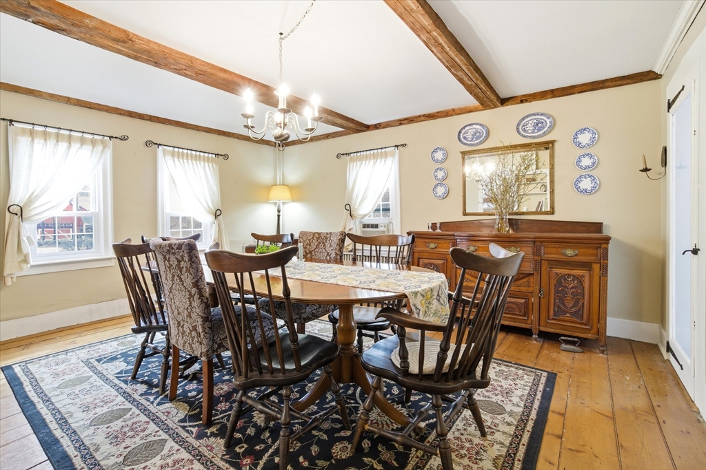 235 Windsor Rd