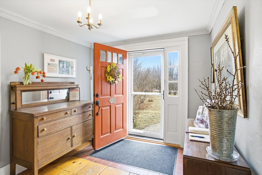 235 Windsor Rd