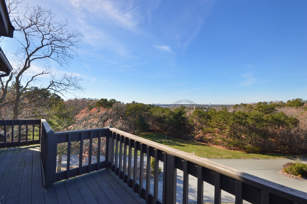 Bourne, Massachusetts 02532, United States, 2 Bedrooms Bedrooms, ,2 BathroomsBathrooms,Residential,Active,23964