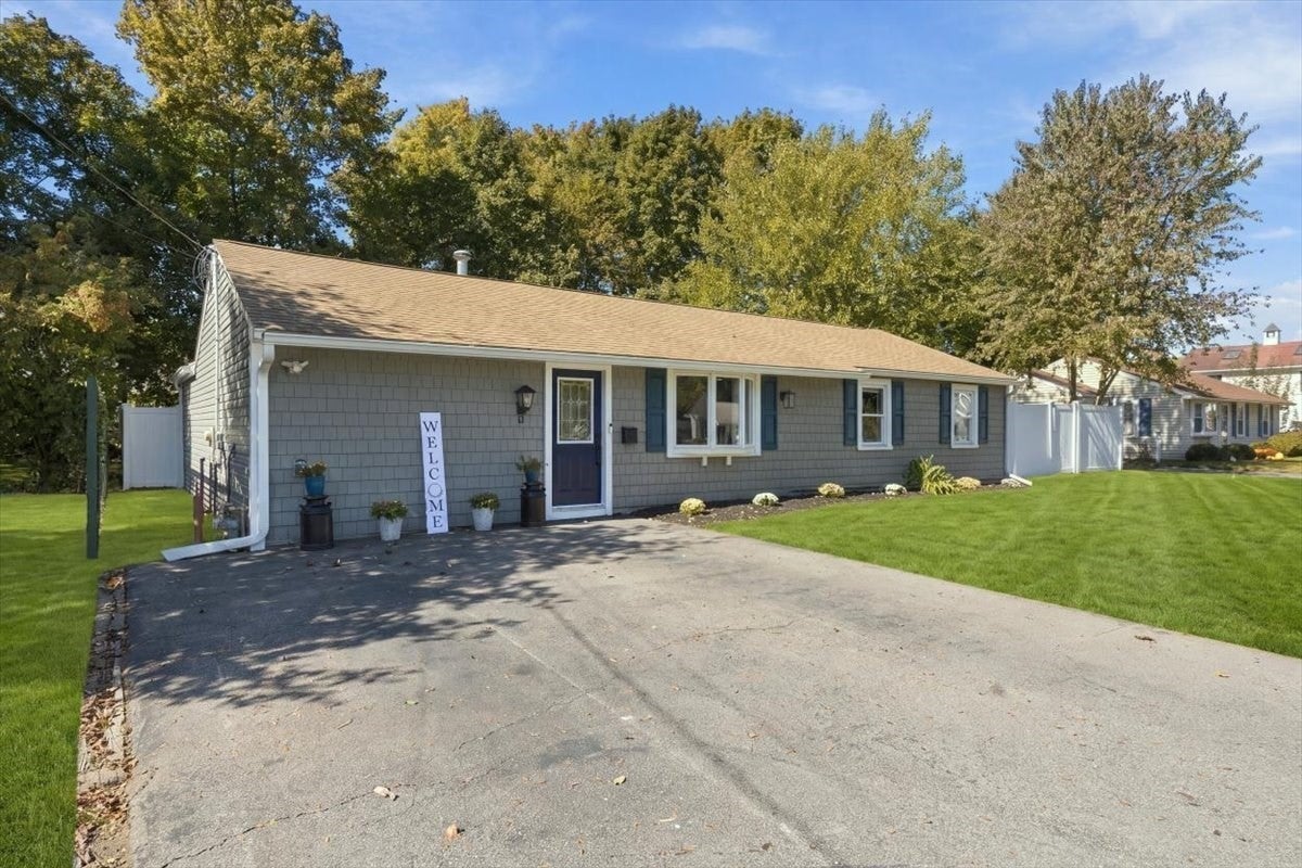 17 Lake St, Braintree, MA Photo #2