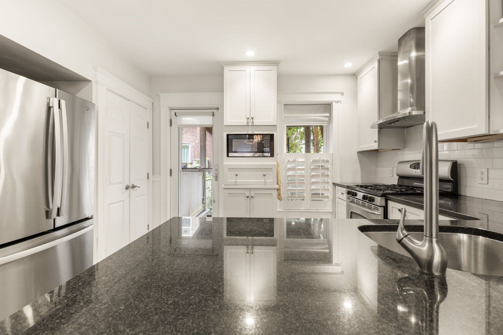 14 Beckler Ave, Boston, MA Photo #9