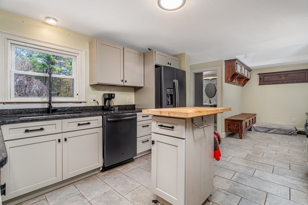 17 Fairview, Ashburnham, MA Photo #19
