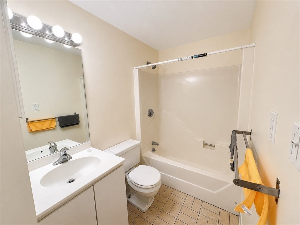 84 Gainsborough Street #006W, Boston, MA, 84 Gainsborough Street #006W, Boston, MA Photo #6