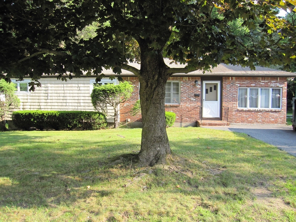 15 Lilian Road