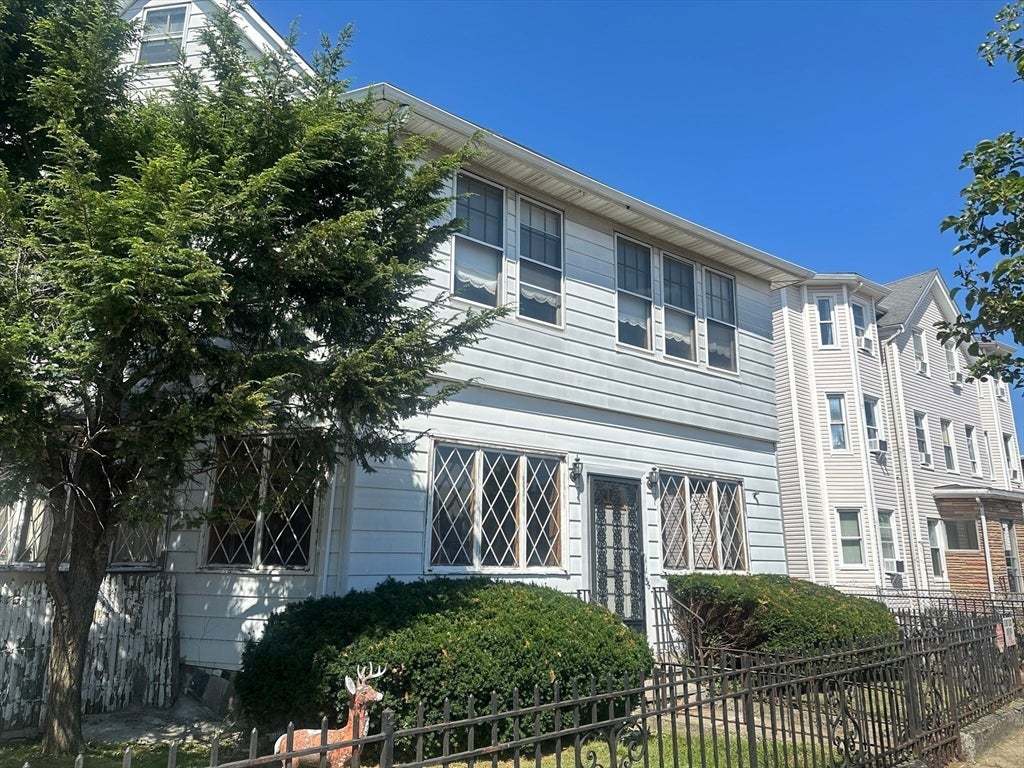 136 Main St, Everett, MA, 136 Main St, Everett, MA Photo #6