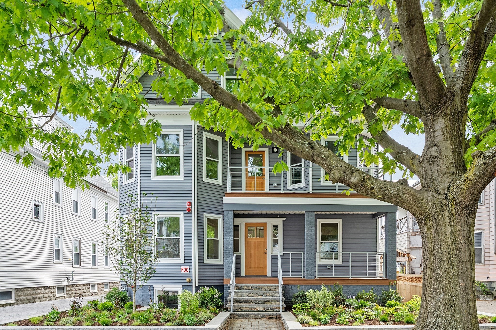 Photo of 12 Foskett St, Somerville, MA