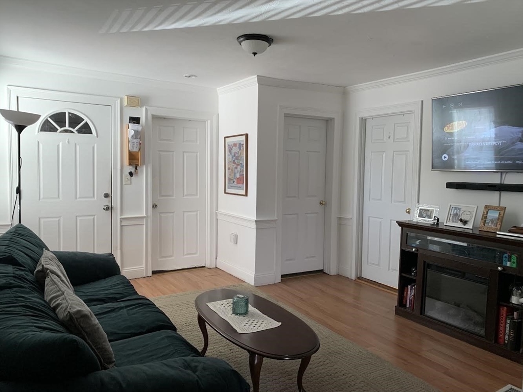 613 South Street 1