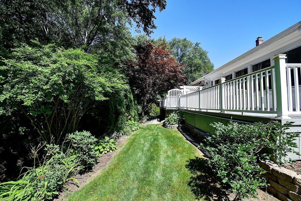 647 Main Street A