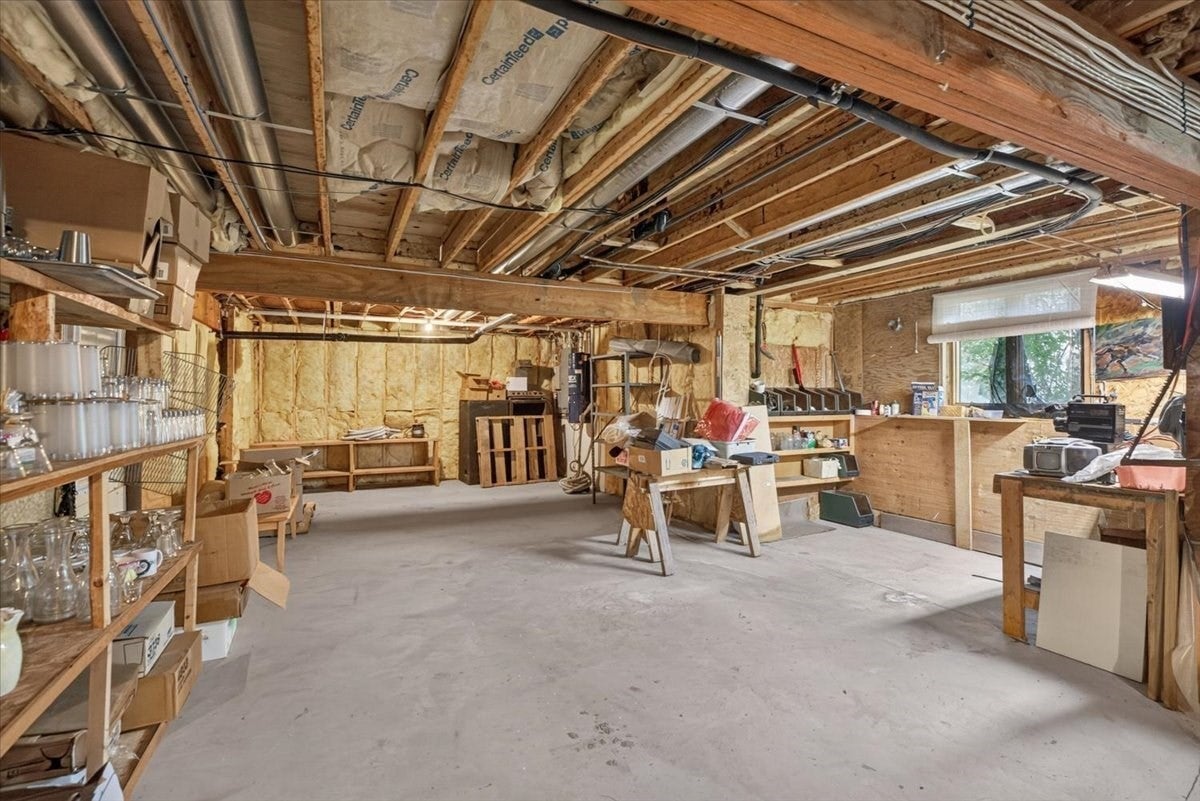 31 Hillcrest Cir, Westfield, MA, 31 Hillcrest Cir, Westfield, MA Photo #32
