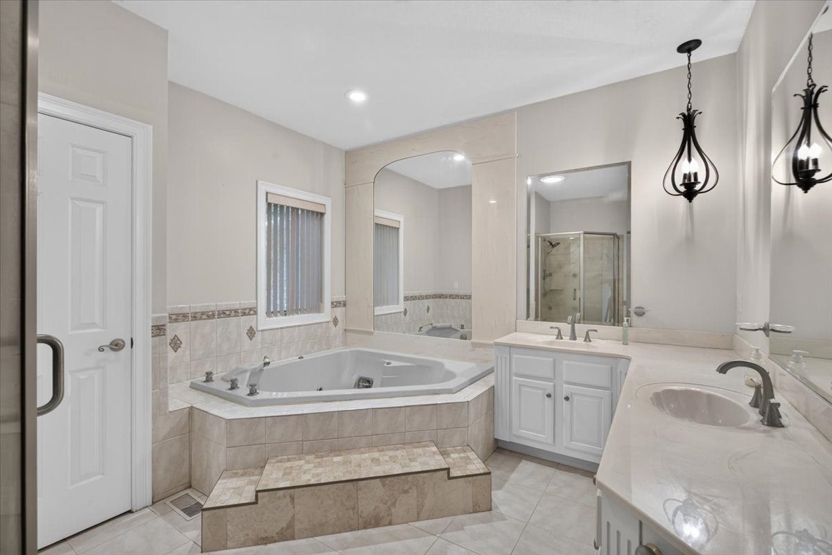31 Hillcrest Cir, Westfield, MA, 31 Hillcrest Cir, Westfield, MA Photo #15