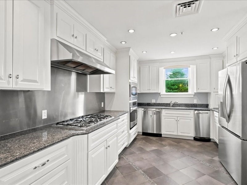 1 Longbeach Ave #101, Hull, MA, 1 Longbeach Ave #101, Hull, MA Photo #7