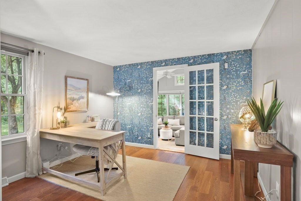 11 Barrett LN, Bellingham, MA Photo #17