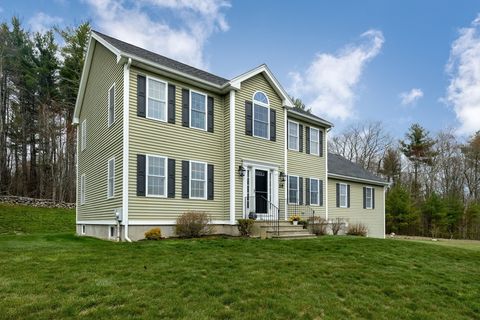 Photo of 29 Grizzly Drive, Rutland, MA 01543 (MLS # 73510843)
