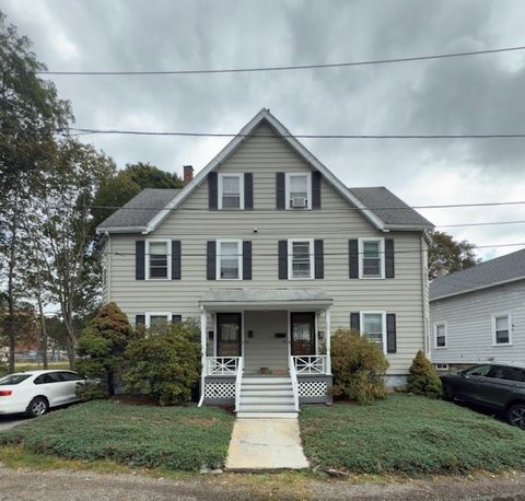 137 Lynde 2 Melrose MA 02176