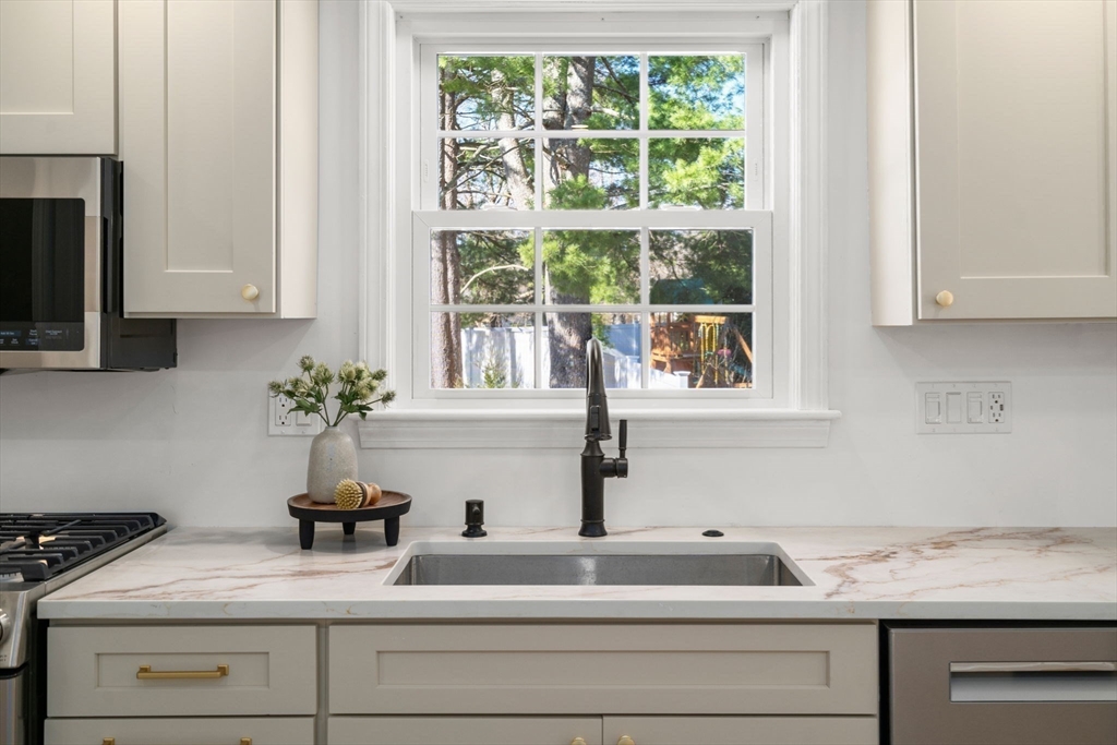 110 Westover Pkwy