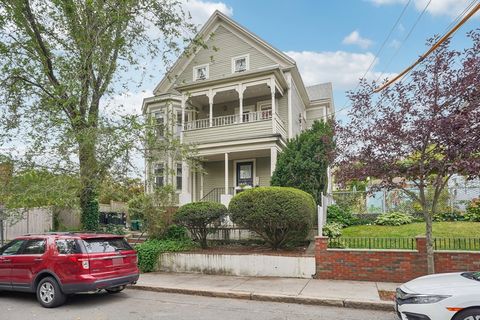 24 Boston Street 1 Somerville MA 02143
