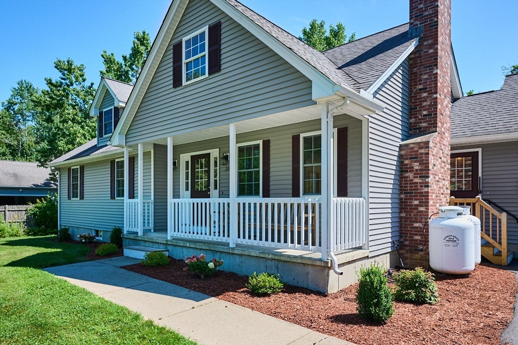 20 Clark Lane, Easthampton, MA Photo #3