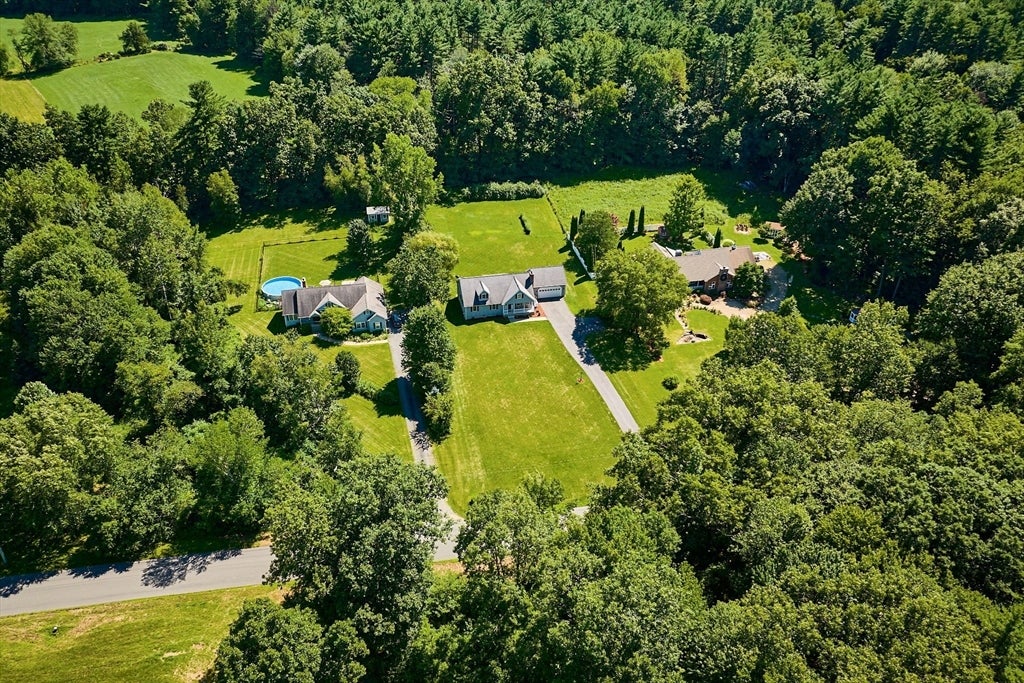 20 Clark Lane, Easthampton, MA Photo #31