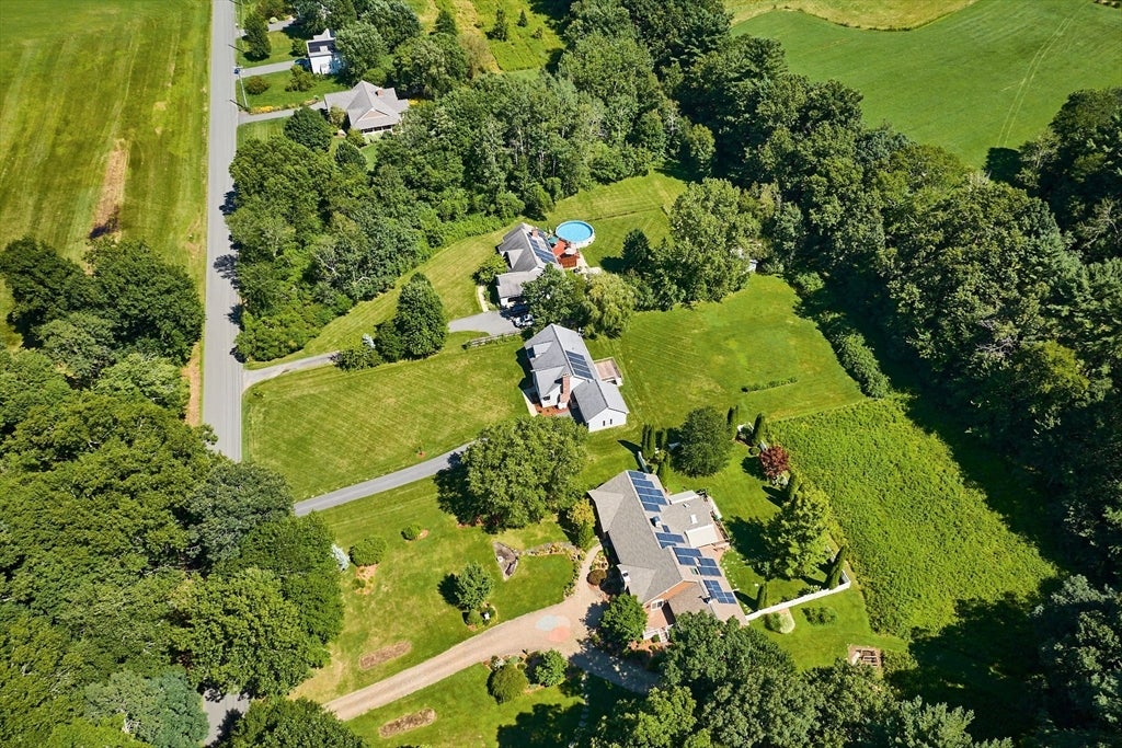 20 Clark Lane, Easthampton, MA Photo #33