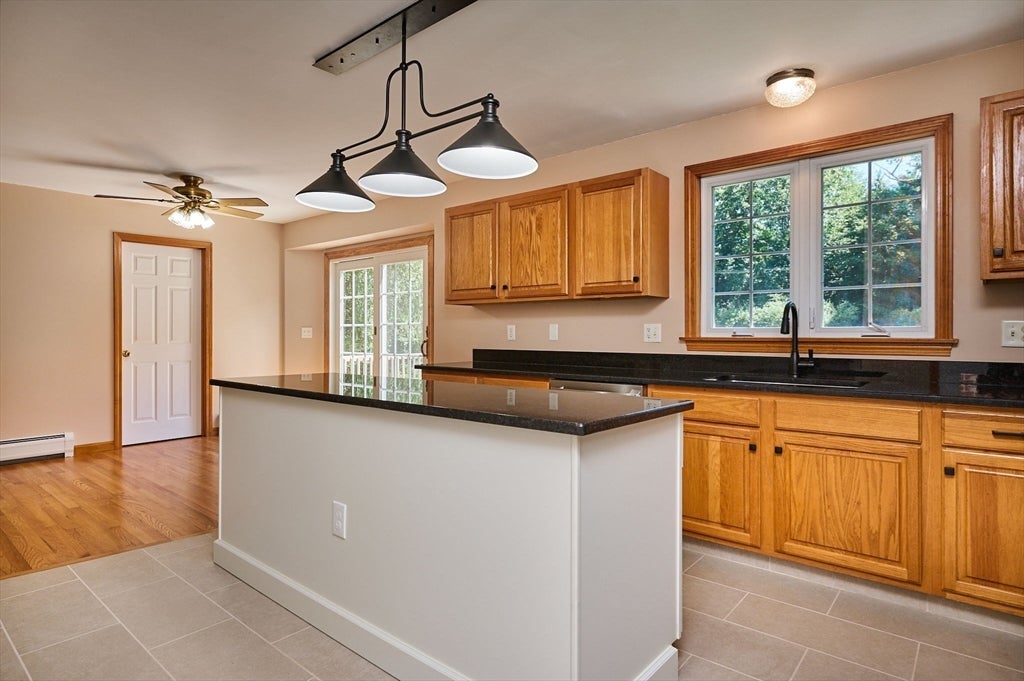 20 Clark Lane, Easthampton, MA Photo #7