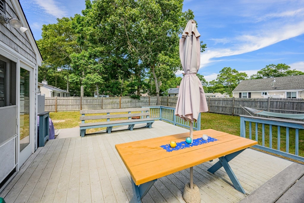 54 Holly LN, Yarmouth, MA, 54 Holly LN, Yarmouth, MA Photo #2