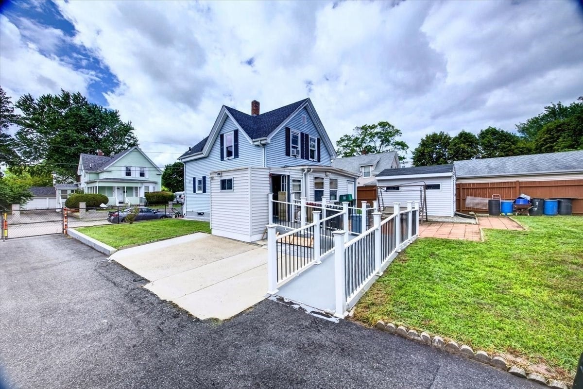 37 Taber Ave, Brockton, MA Photo #28