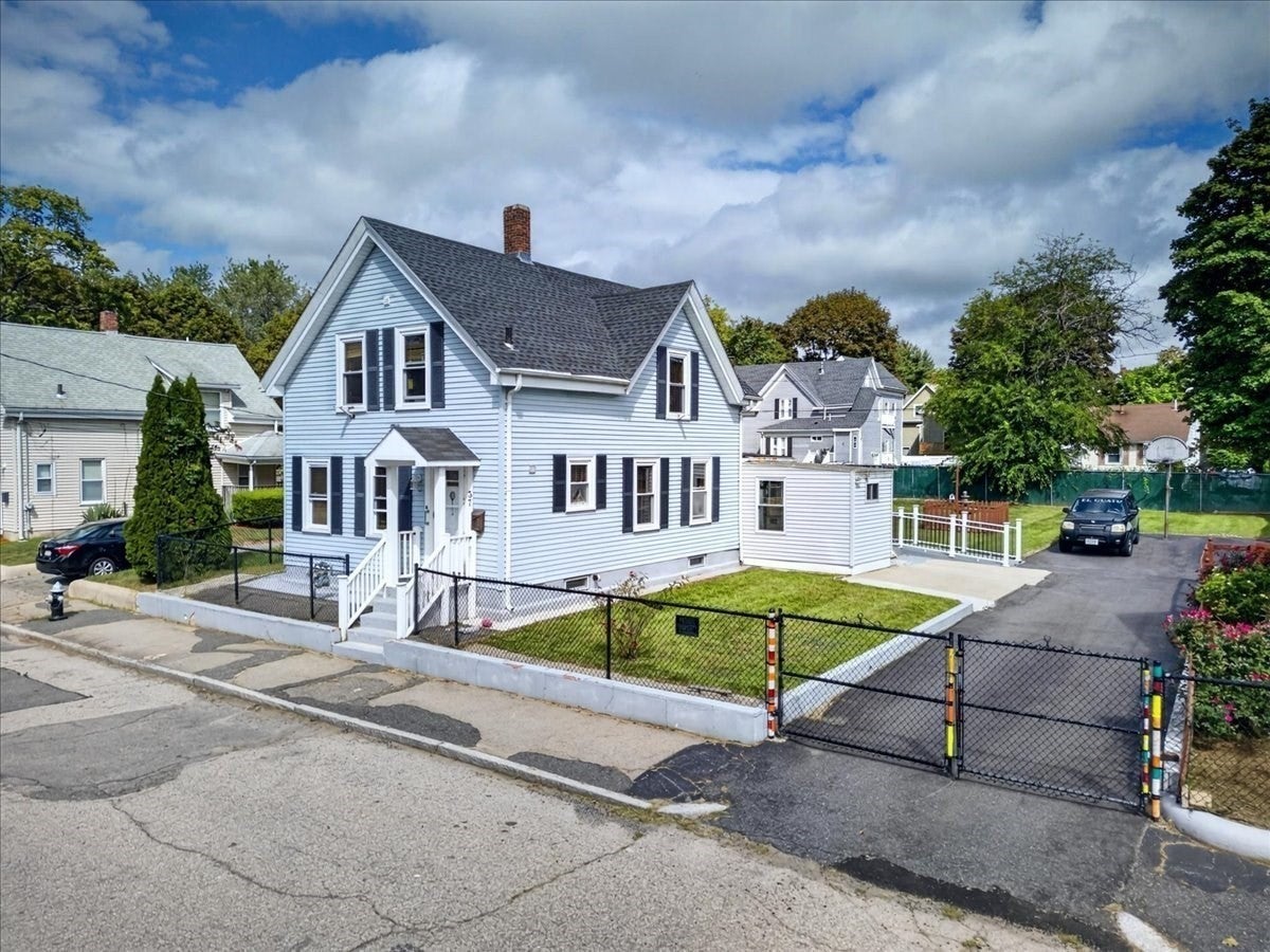 37 Taber Ave, Brockton, MA Photo #5