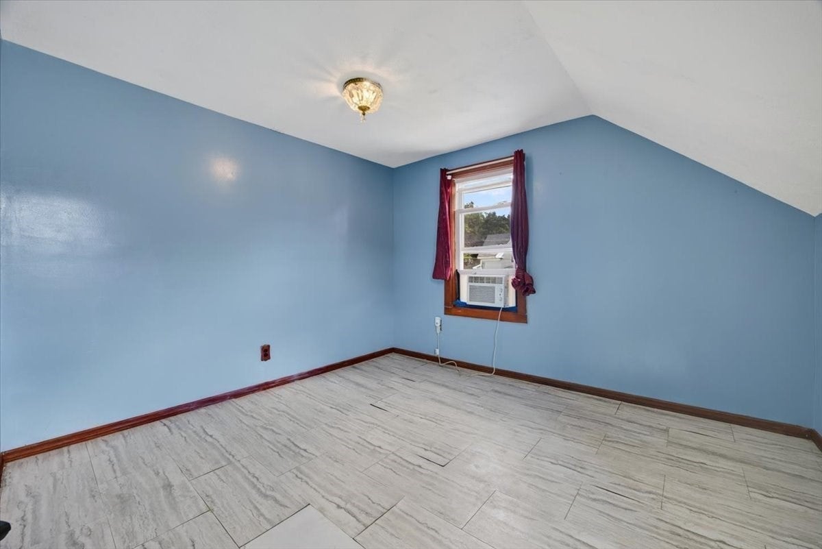 37 Taber Ave, Brockton, MA Photo #12