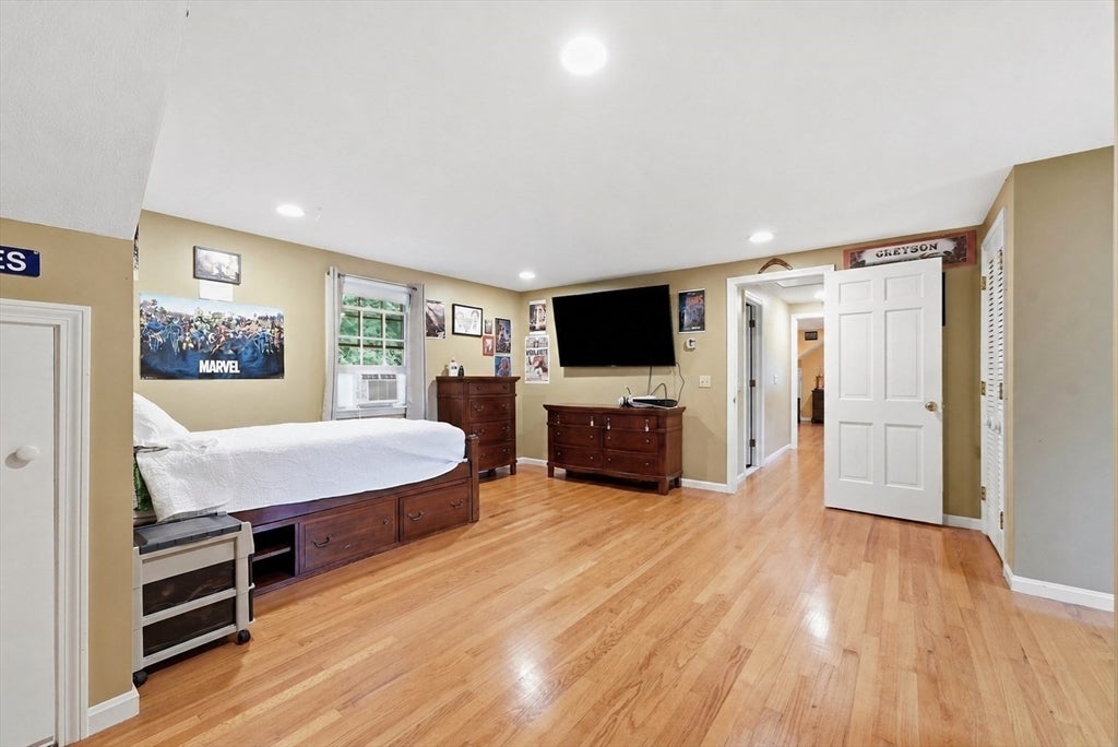 29 Shady Side Dr, Longmeadow, MA, 29 Shady Side Dr, Longmeadow, MA Photo #22