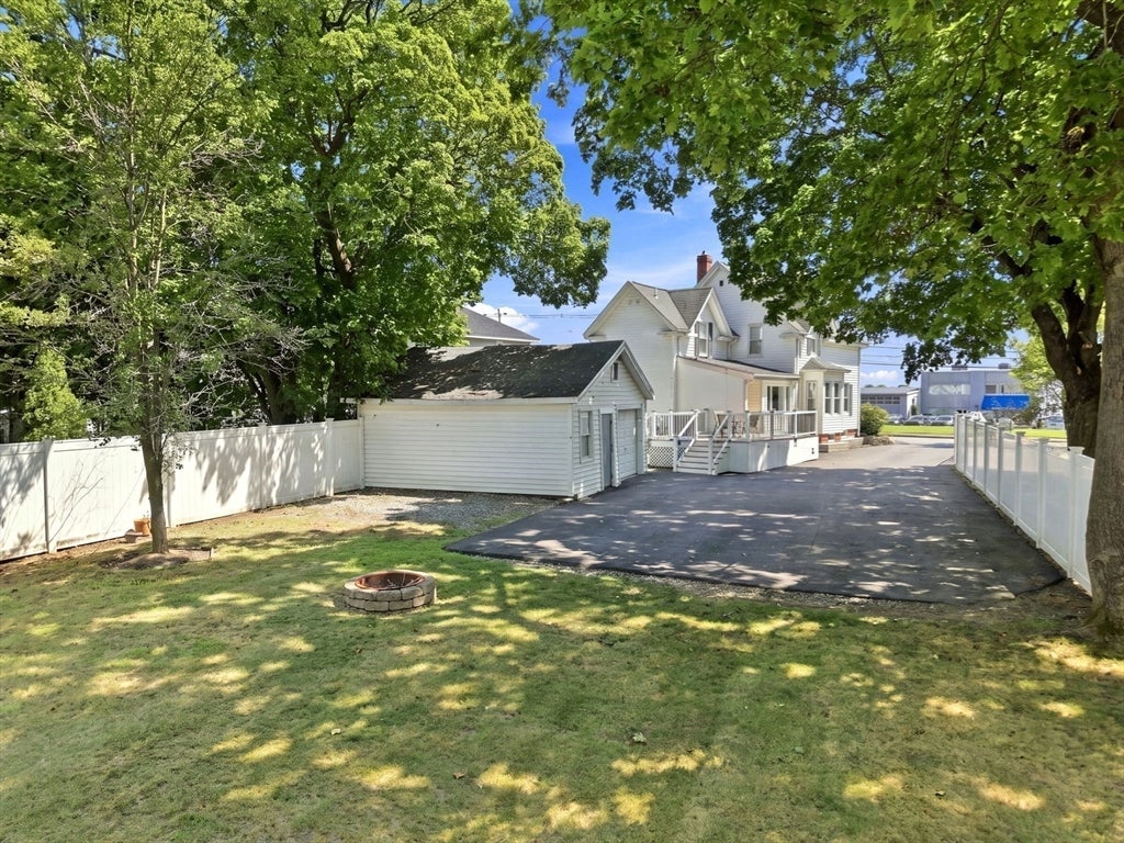 107 Sylvan St, Danvers, MA Photo #32