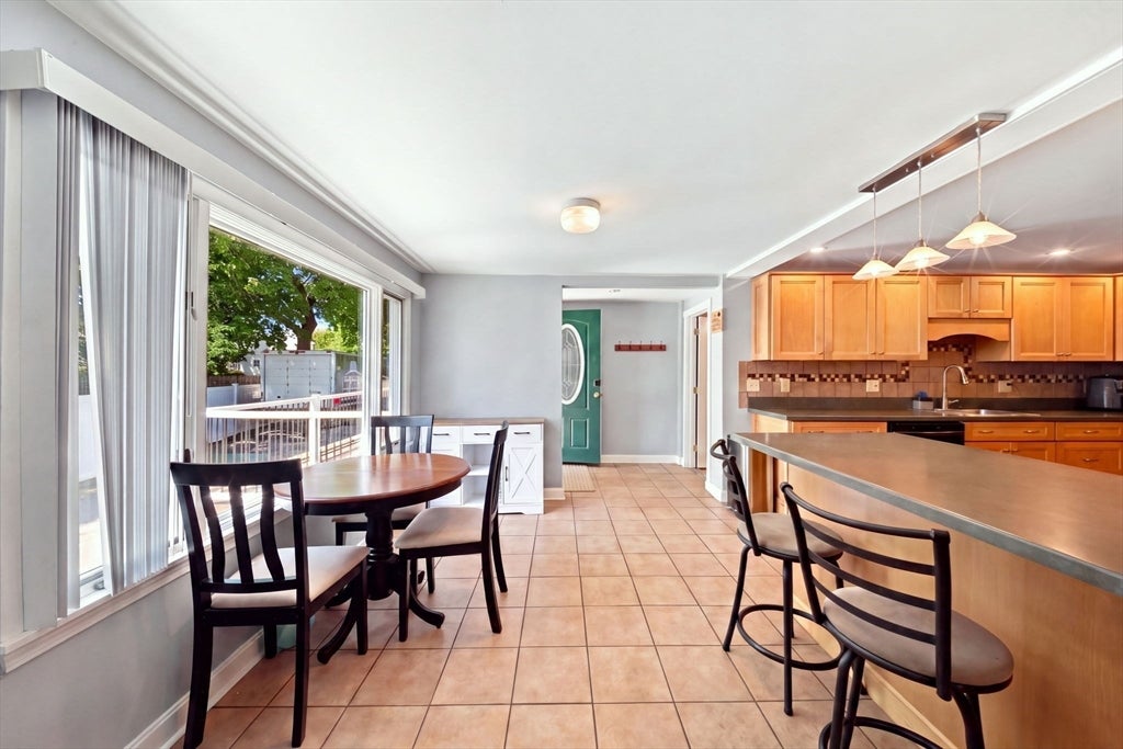 107 Sylvan St, Danvers, MA Photo #10