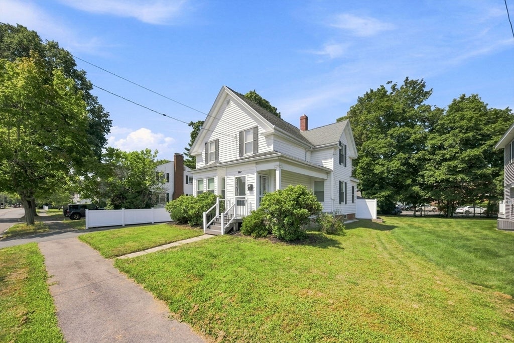 107 Sylvan St, Danvers, MA Photo #3