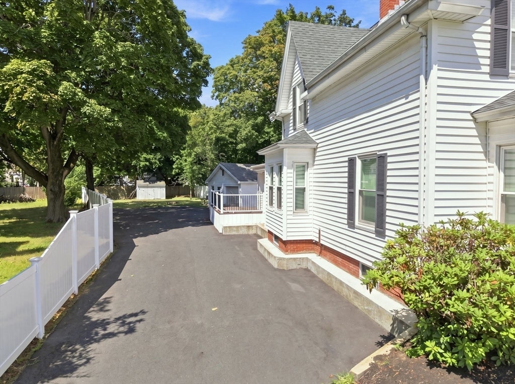 107 Sylvan St, Danvers, MA Photo #34
