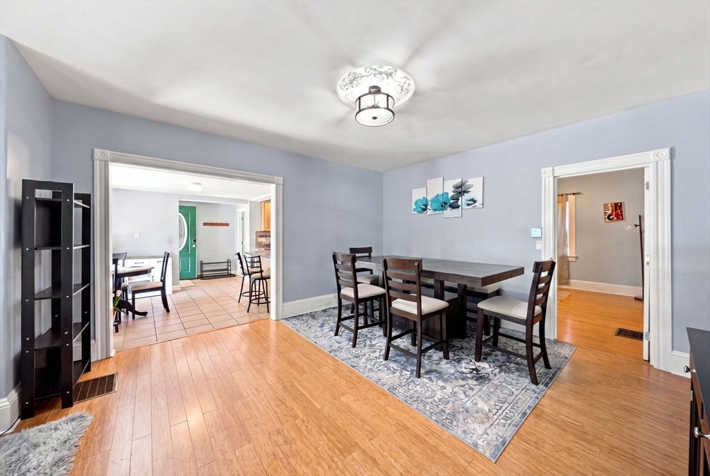 107 Sylvan St, Danvers, MA Photo #12