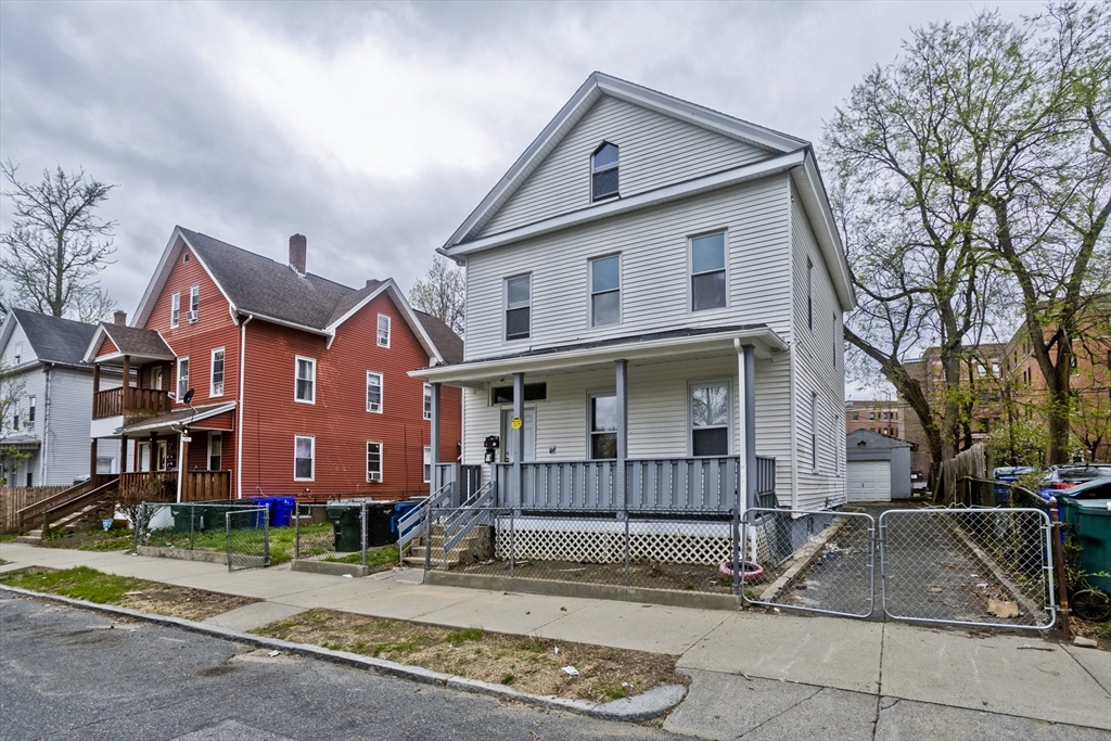 74 Everett St