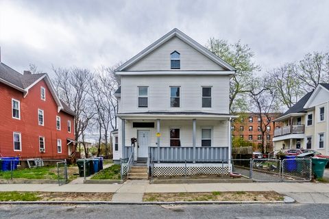 74 Everett St Springfield MA 01104