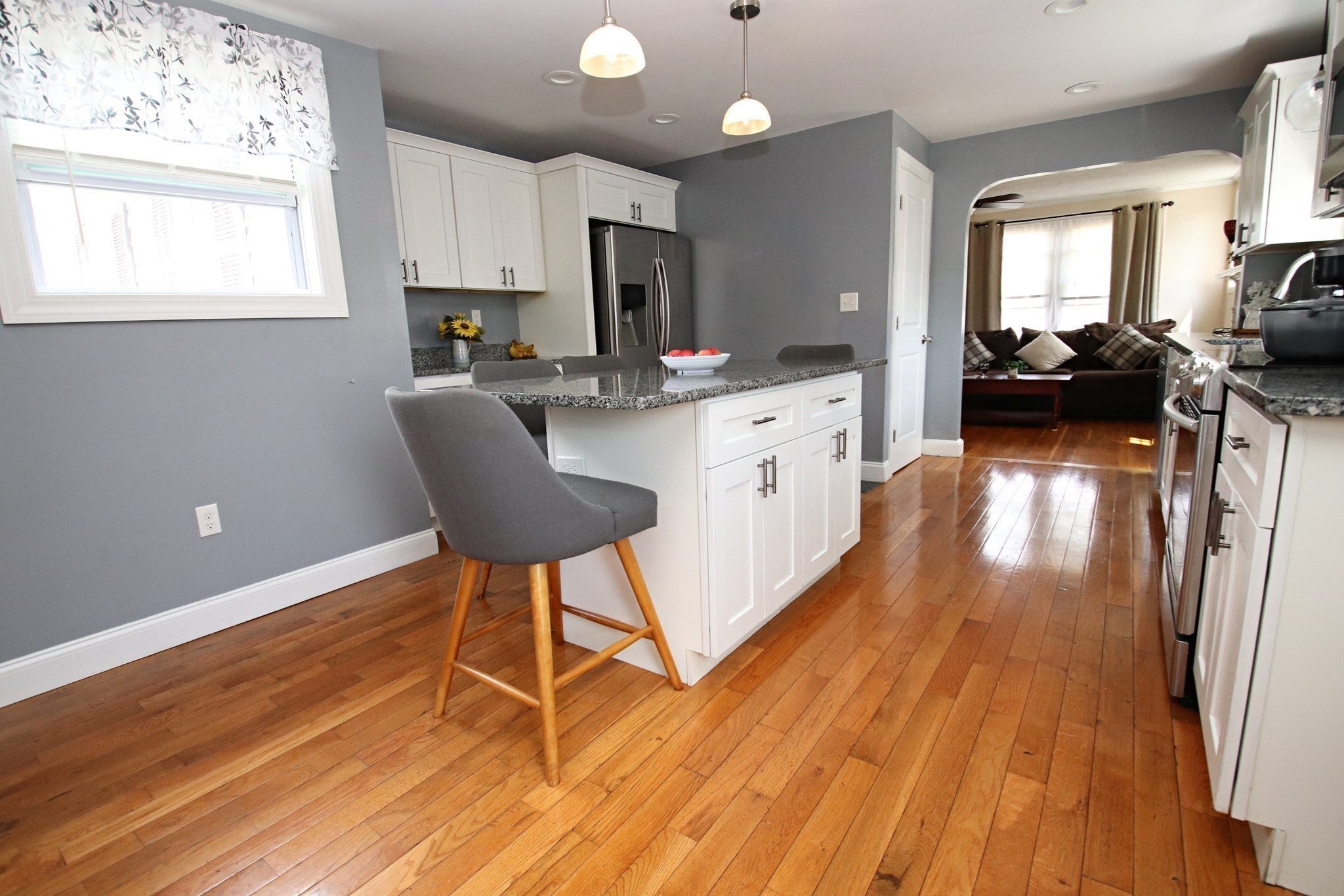 13 Saint Anns Avenue, Peabody, MA Photo #11