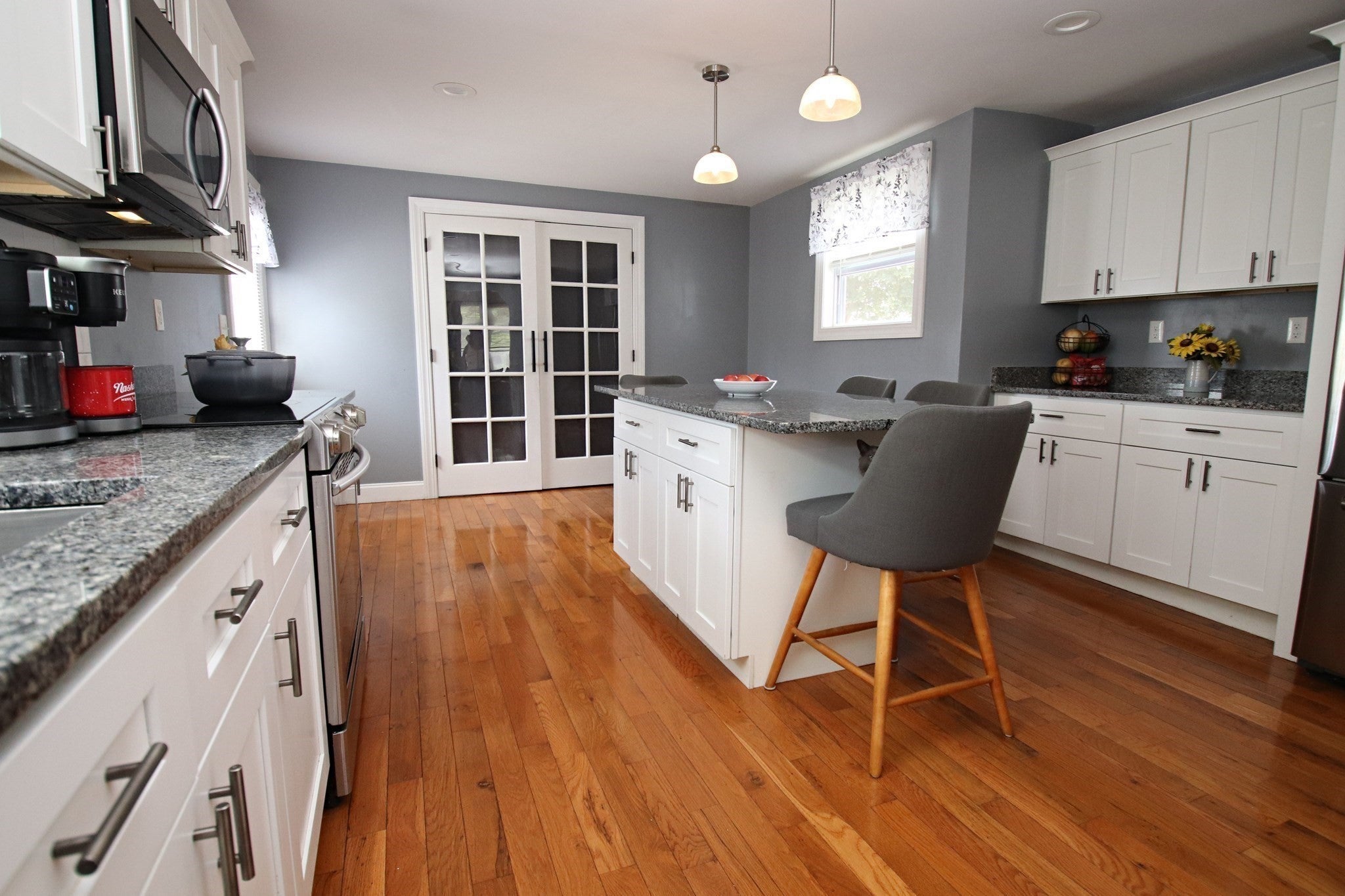 13 Saint Anns Avenue, Peabody, MA Photo #8