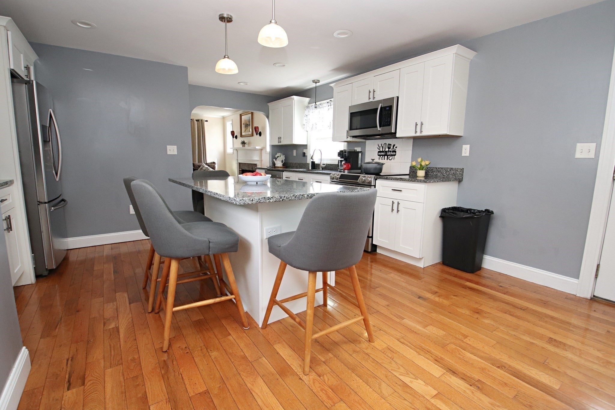 13 Saint Anns Avenue, Peabody, MA Photo #7