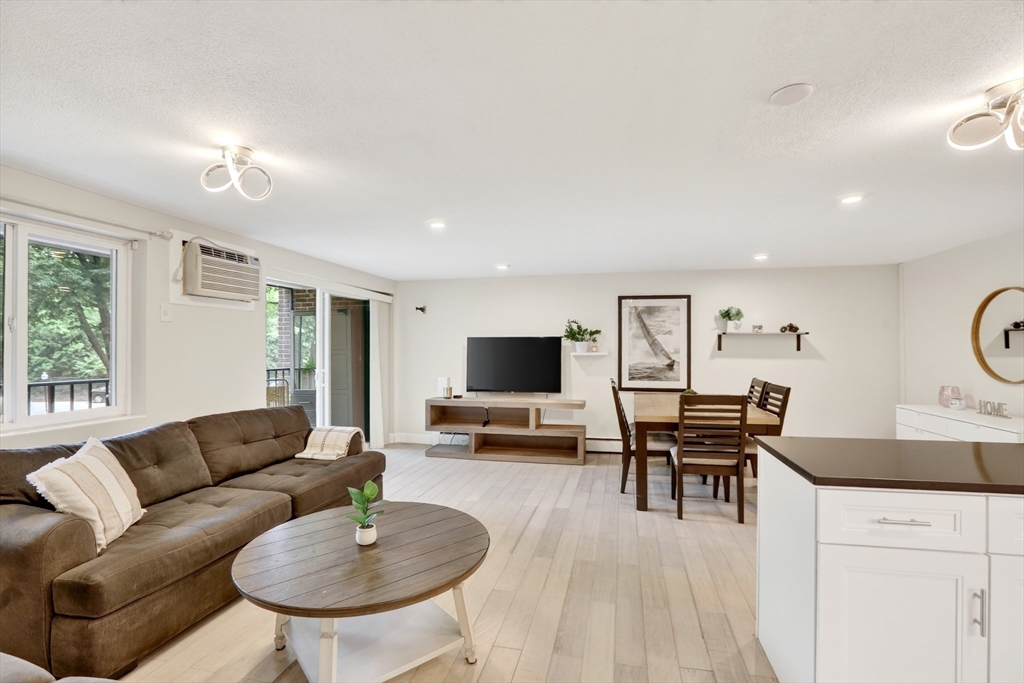 66 Main St 26A