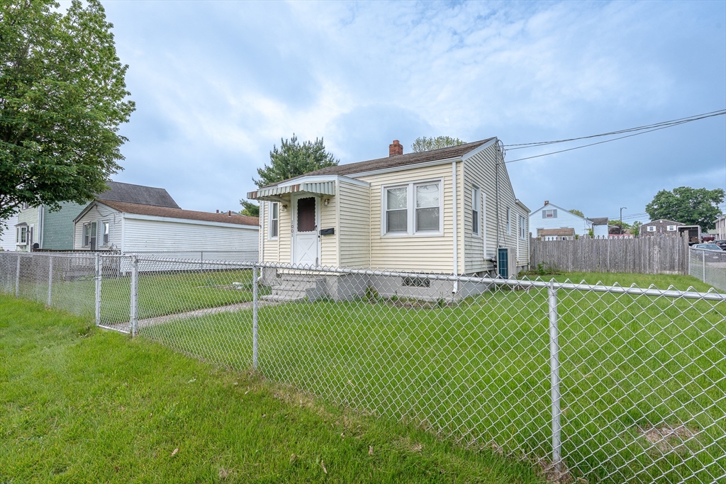 1001 Belleville Ave